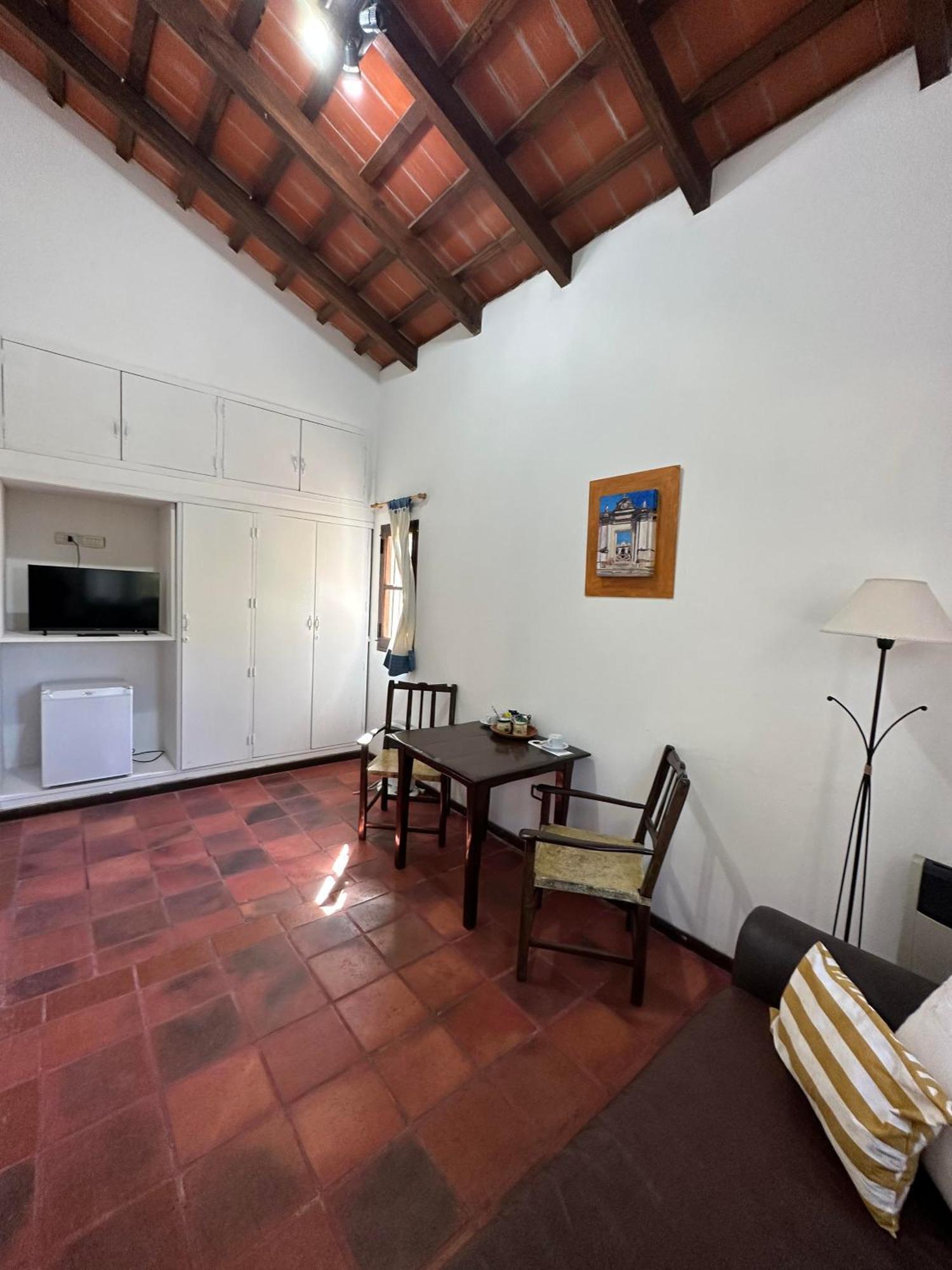 Hotel Torrontes ซานโลเรนโซ ภายนอก รูปภาพ
