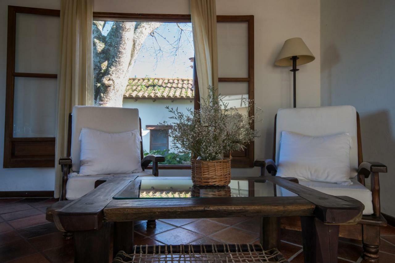 Hotel Torrontes ซานโลเรนโซ ภายนอก รูปภาพ