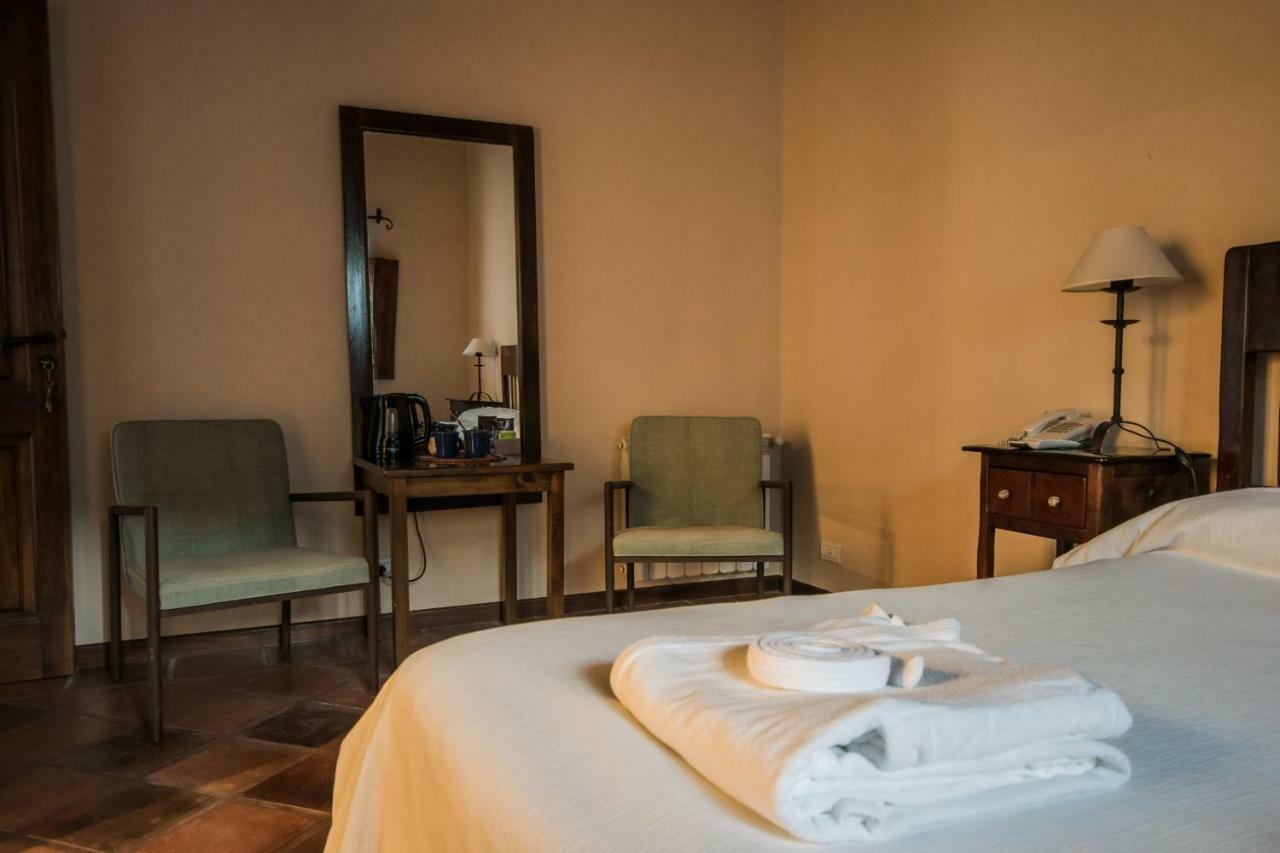 Hotel Torrontes ซานโลเรนโซ ภายนอก รูปภาพ