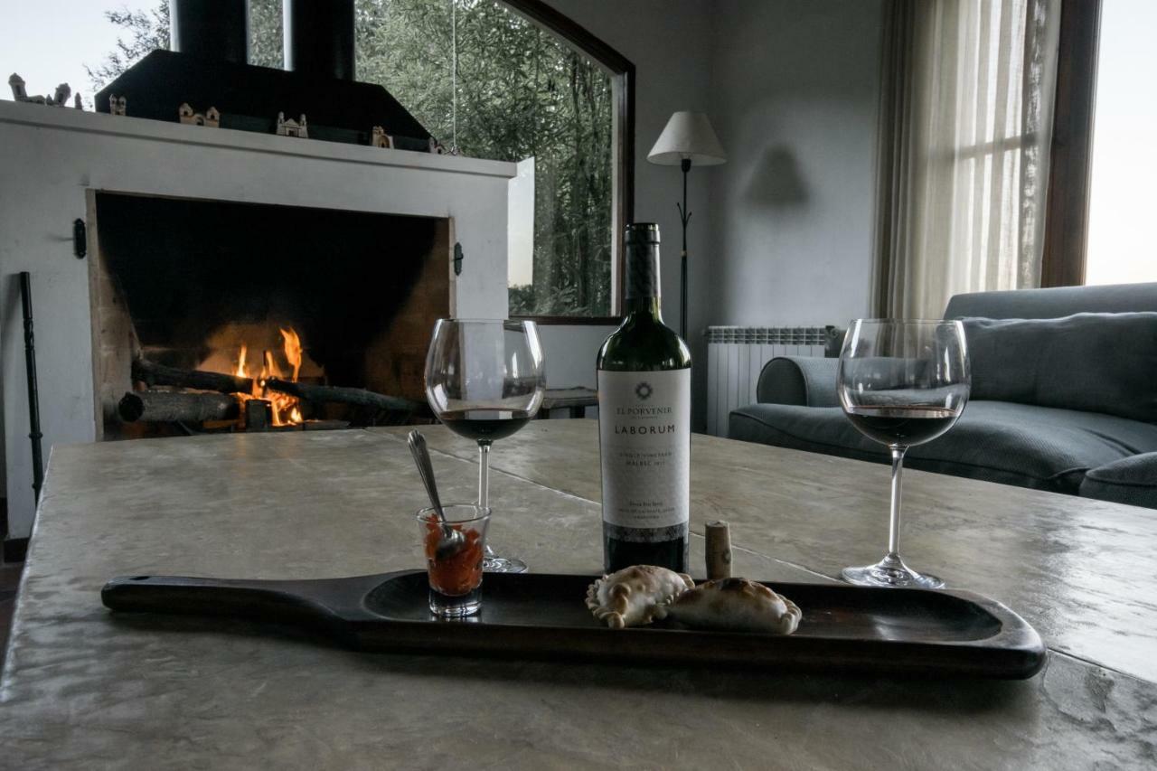Hotel Torrontes ซานโลเรนโซ ภายนอก รูปภาพ
